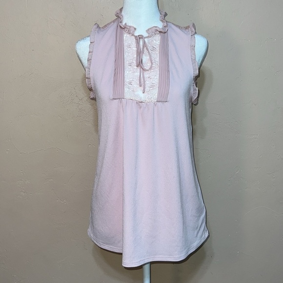 Express Women’s Sleeveless Top with Lace, Tie Neck, Sweet, Feminine Top, size S - Picture 1 of 10